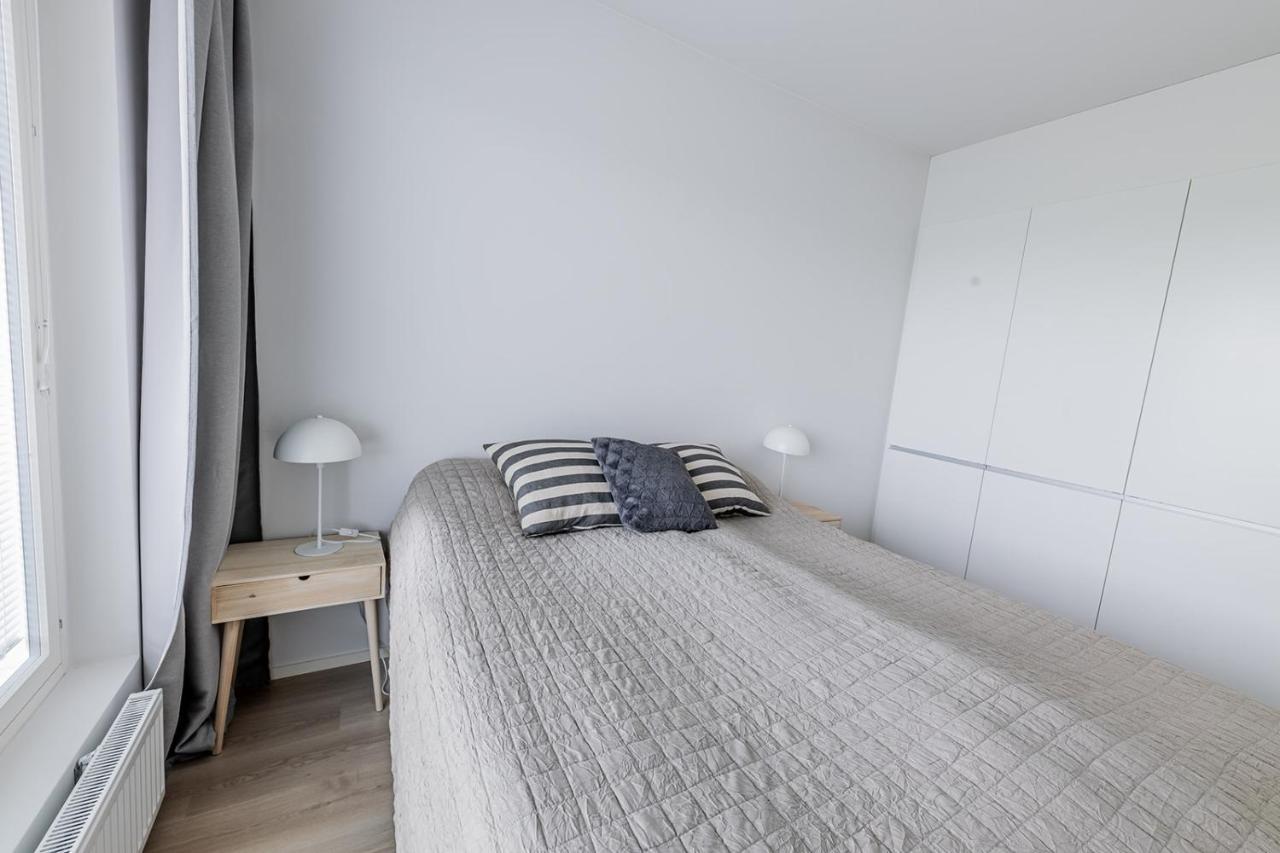 Sleepwell Apartments Niittykumpu 12 - Metro, 15 Min From Helsinki City Espoo Kültér fotó